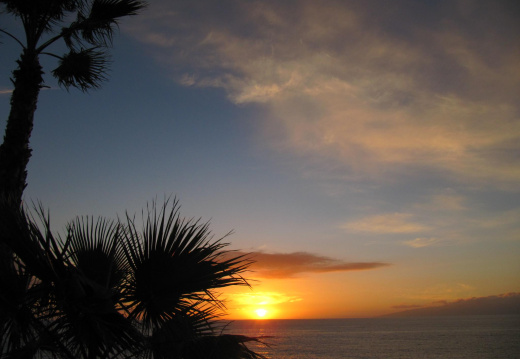 Atardecer en Costa Adeje (1893 visits) Atardecer en Costa Adeje Atardecer en Costa Adeje