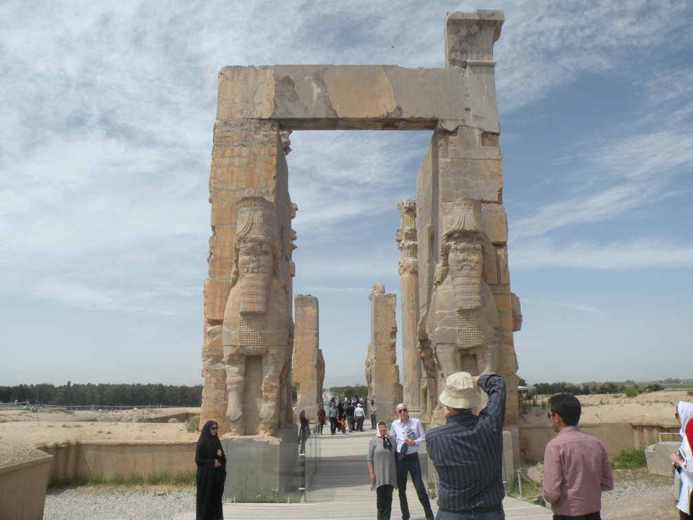 Vista desde la parte trasera de la entrada de Persepolis