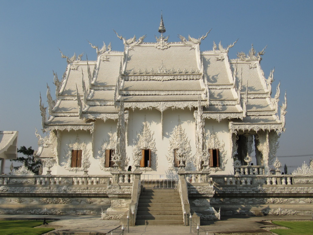 wat rong khun-white temple-033.jpg-019