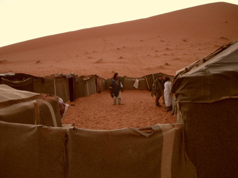 Nuestro campamento base en el desierto