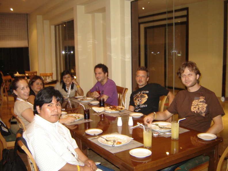 primera cena grupal